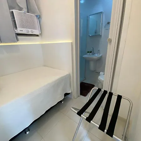 Duas Suites Leblon A Duas Quadras Da Praia Rio de Janeiro Exterior photo